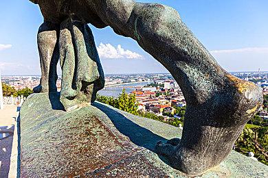 《机动战士高达 激战任务2》新机体「ν高达[ＨＷＳ装备] 」登场 １周年记念活动开始